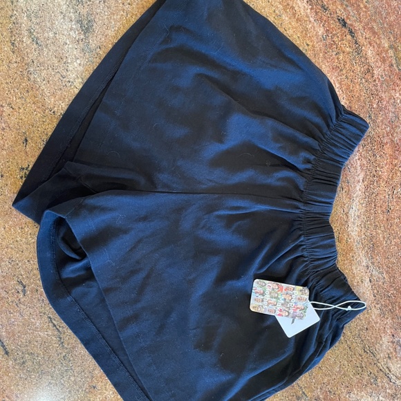NEW! Known Supply Chicago Washed Black Size Small Shorts Size Small NWT! - Picture 2 of 8